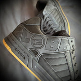 Tenis Globe Tilt Dark Shadow Phantom